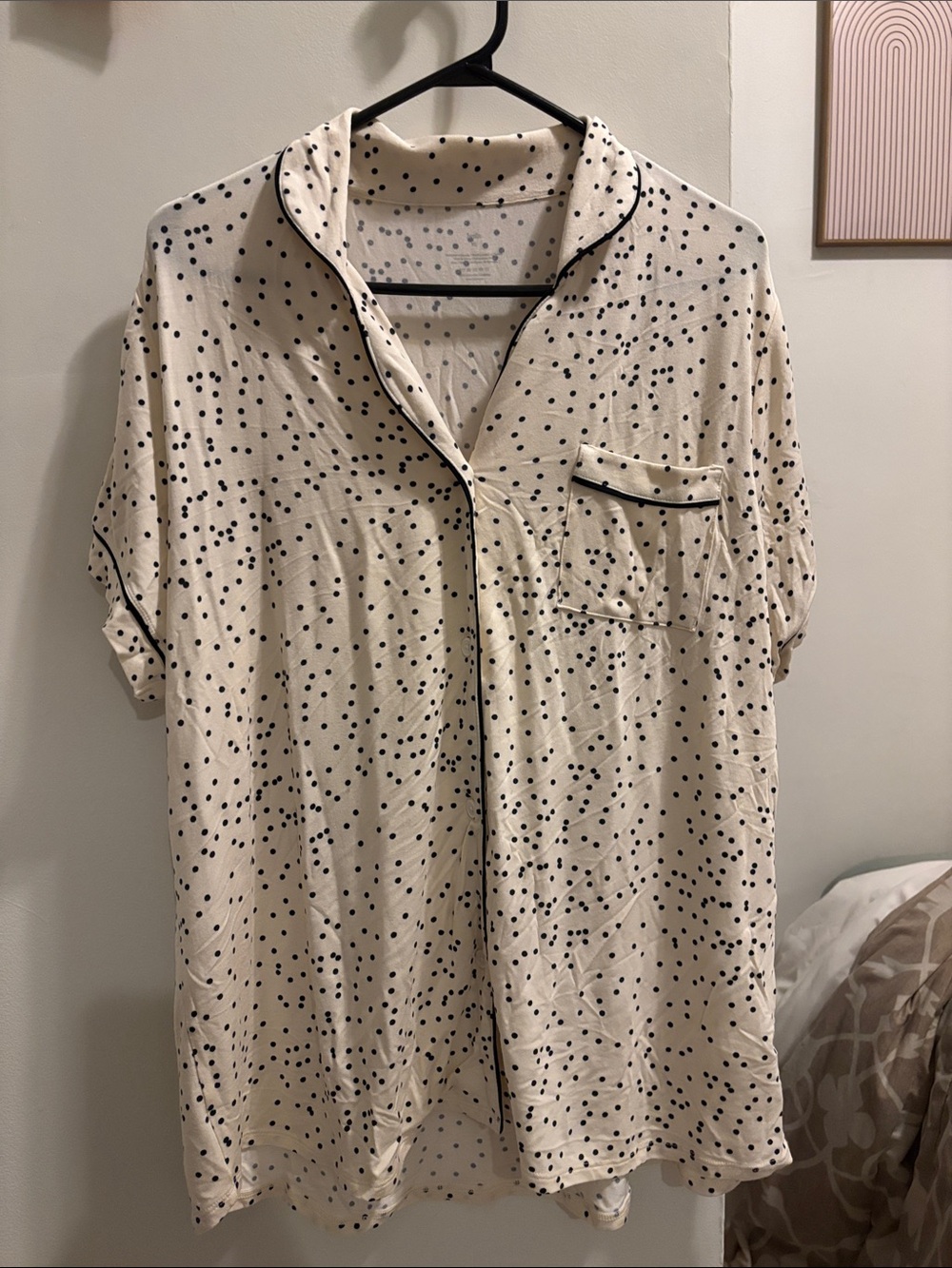 knix Cream Short-Sleeve Shirt with Black Dot Print